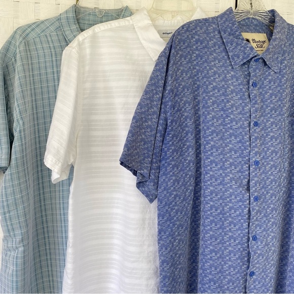 LOT of 3 Men's Hawaiian Shirts 2XL Blue Plaid White Textured Geometric Button Up - Picture 1 of 10